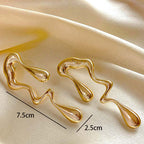 Women's hair accessory clips in modern, organic design Symbol Fashion