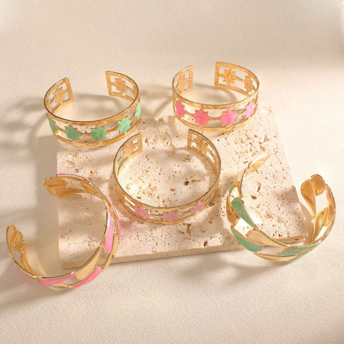 Women's Open Bangle with Elegant Leaf Design Symbol Fashion