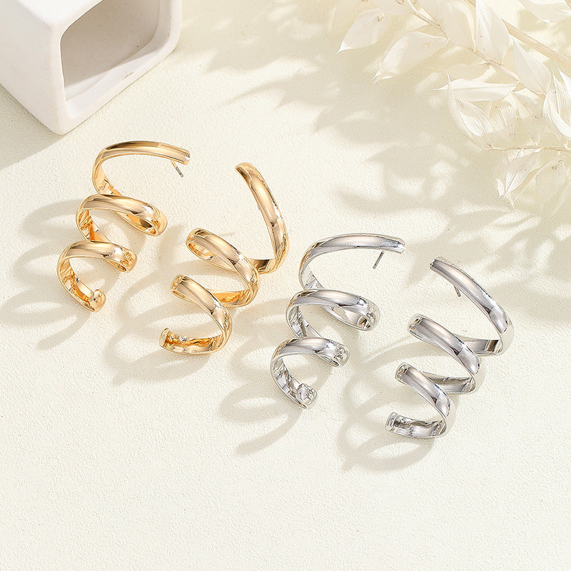Women's Hanging Earrings with Elegant, Curved Design Symbol Fashion