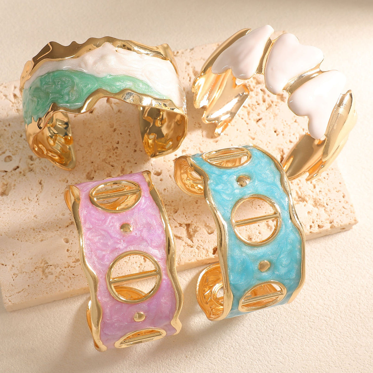 Women Open Cuff Bracelet with Artistic Snake Design Symbol Fashion