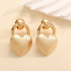 Ladies earrings in elegant heart design Symbol Fashion
