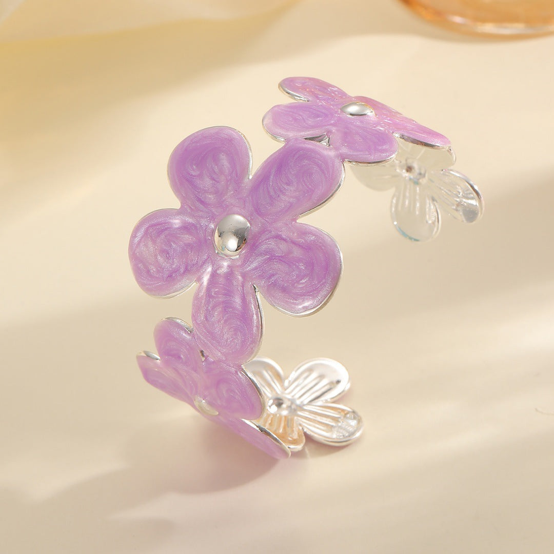 Women's bracelet made of high-quality metal with floral design Symbol Fashion