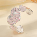 Women's bracelet with artistic shell motif Symbol Fashion