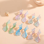 Ladies earrings in modern disc design Symbol Fashion