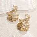 Women's earrings in artistic, structured design Symbol Fashion