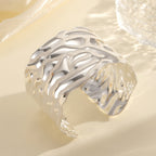 Women Open Bangle with Artistic Wave Pattern Symbol Fashion