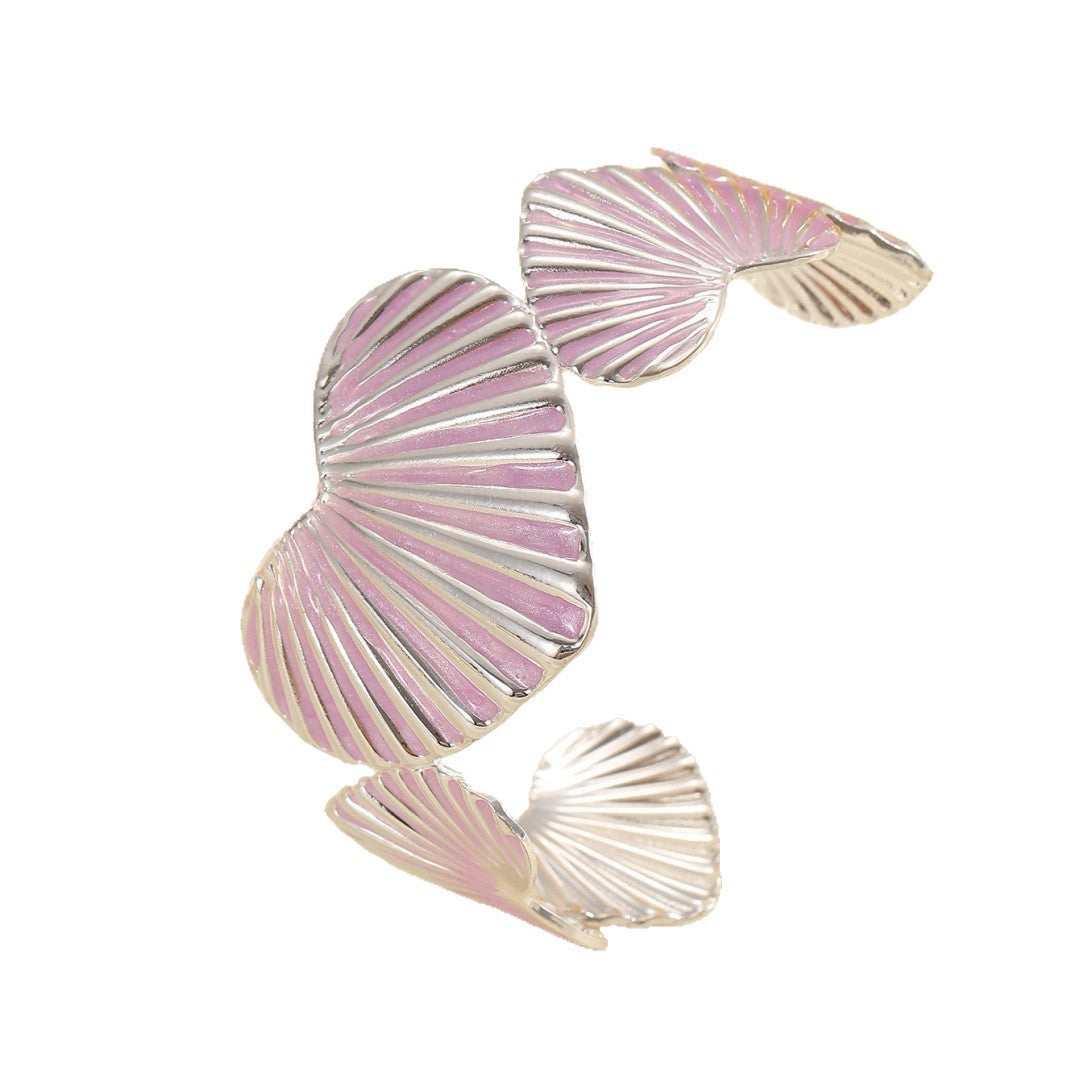 Women's bracelet with artistic shell motif Symbol Fashion