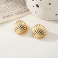 Women's ear clips in elegant shell design Symbol Fashion
