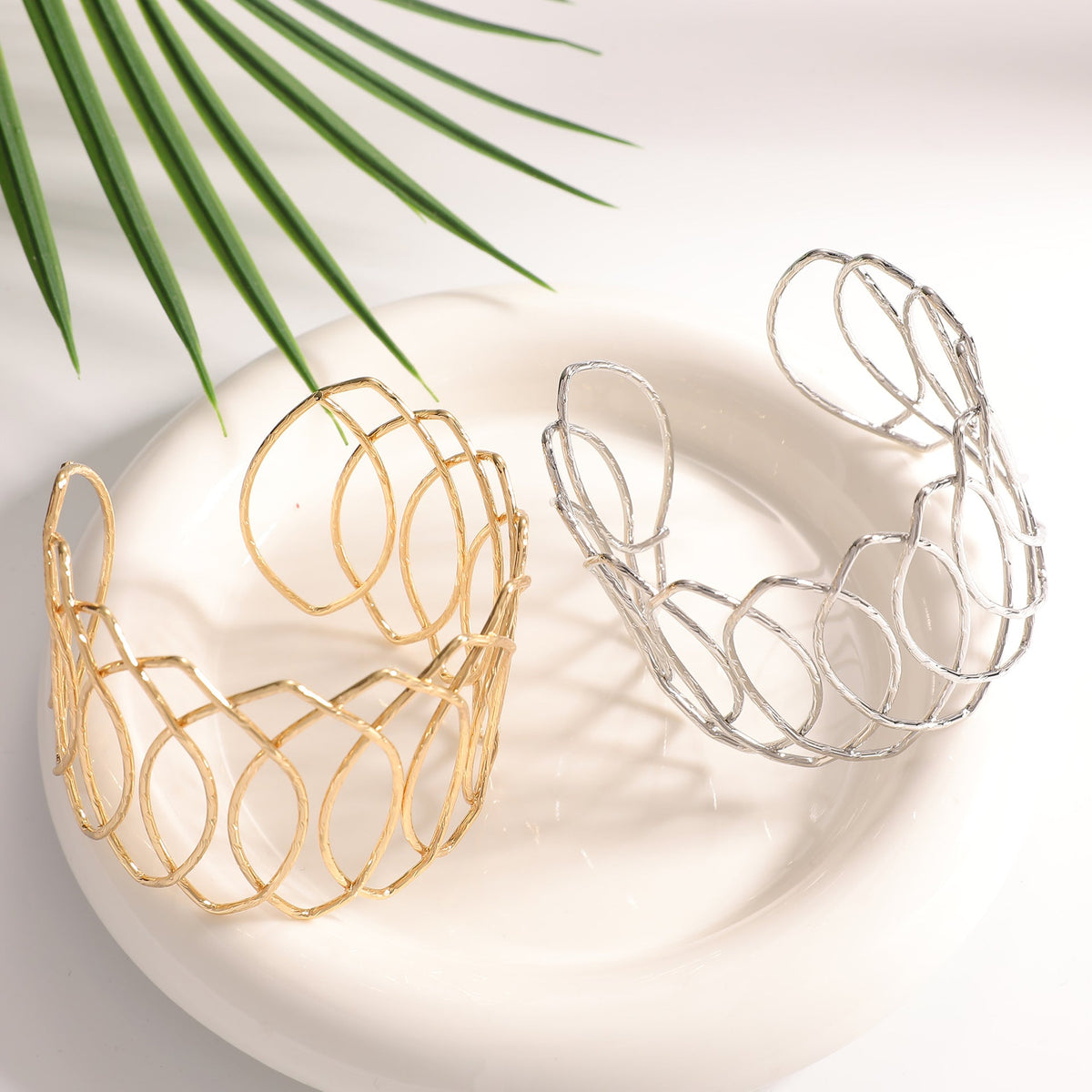 Women Open Bangle with Artfully Curved Design Symbol Fashion