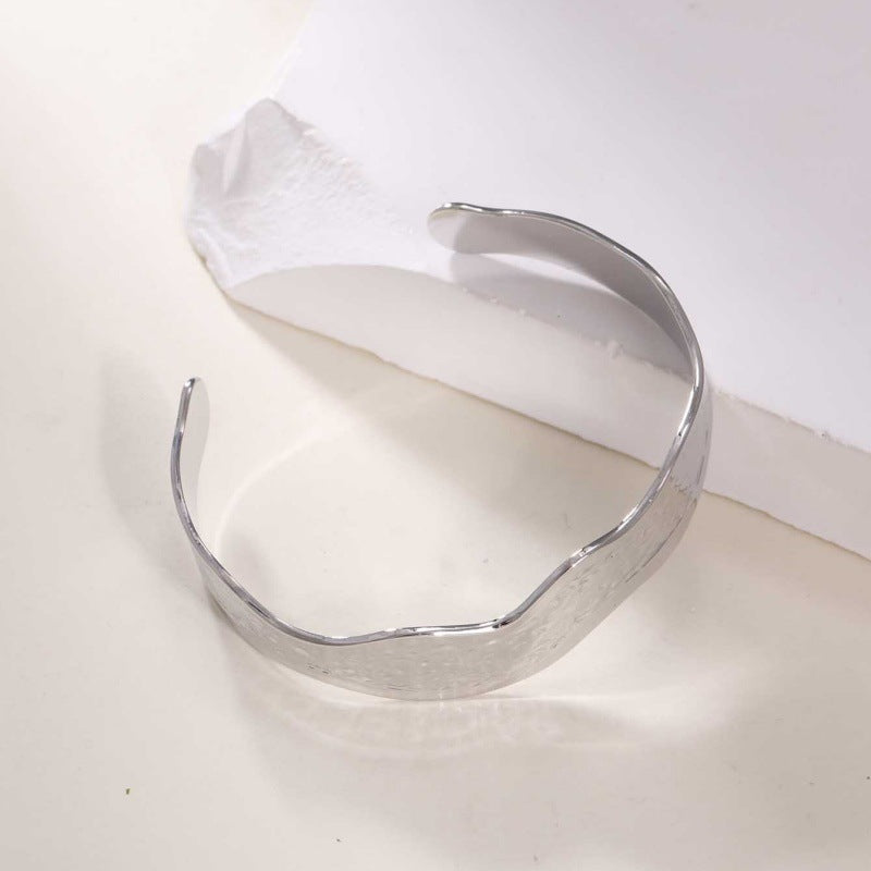 Women's Open Bangle in Modern Bamboo Design Symbol Fashion