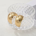 Women's hoops with elegant, modern design Symbol Fashion