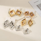 Women's Hanging Earrings with Square Design and Glossy Surface Symbol Fashion