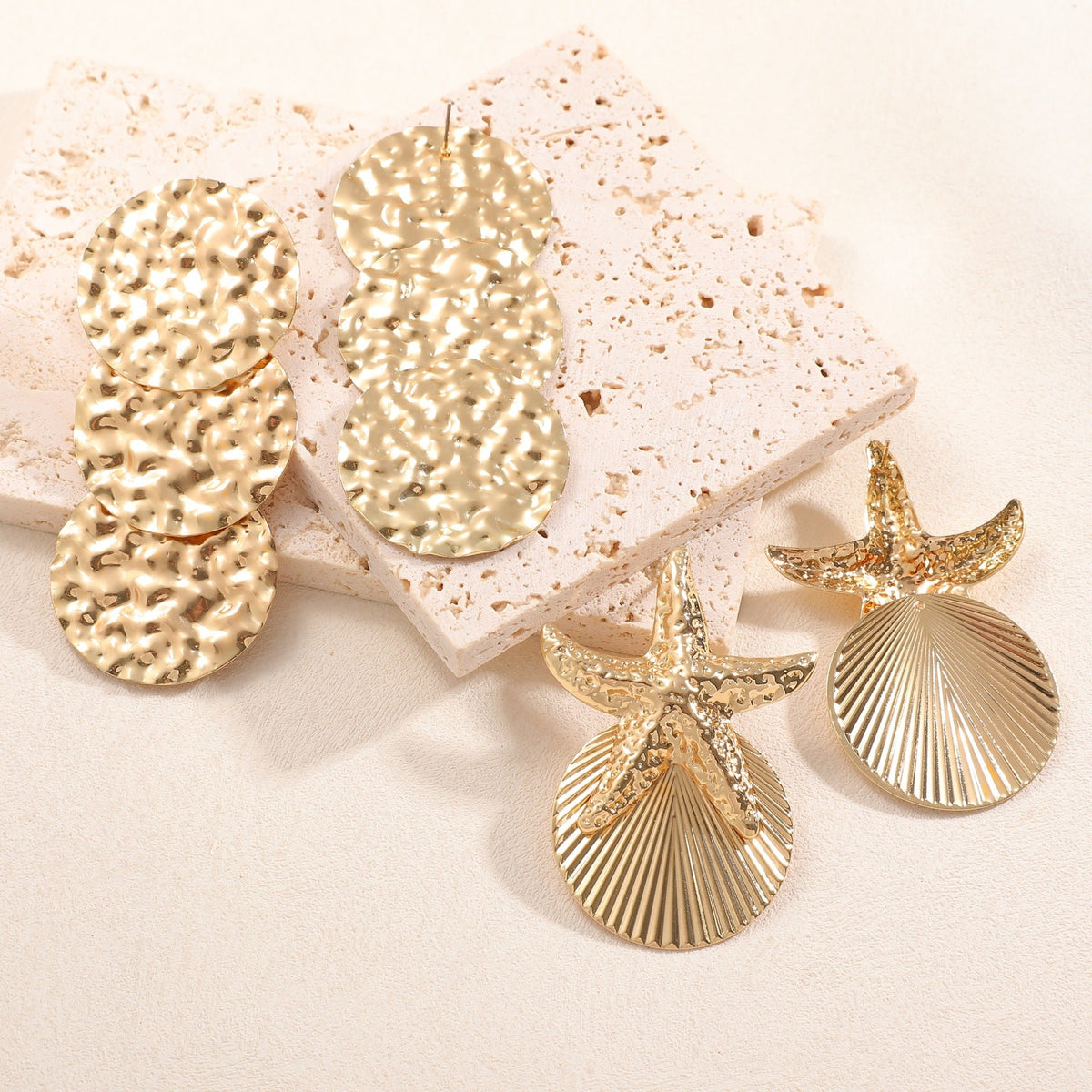 Women's ear clips in luxurious shell and starfish design Symbol Fashion