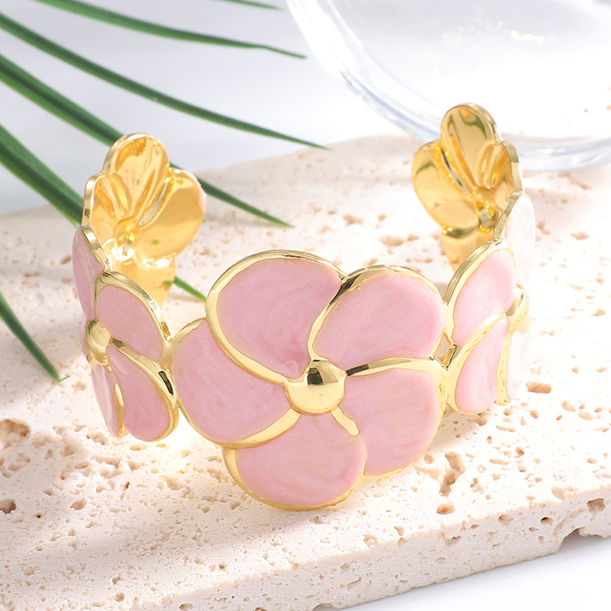 Ladies cuff bracelet with elaborate flower pattern Symbol Fashion