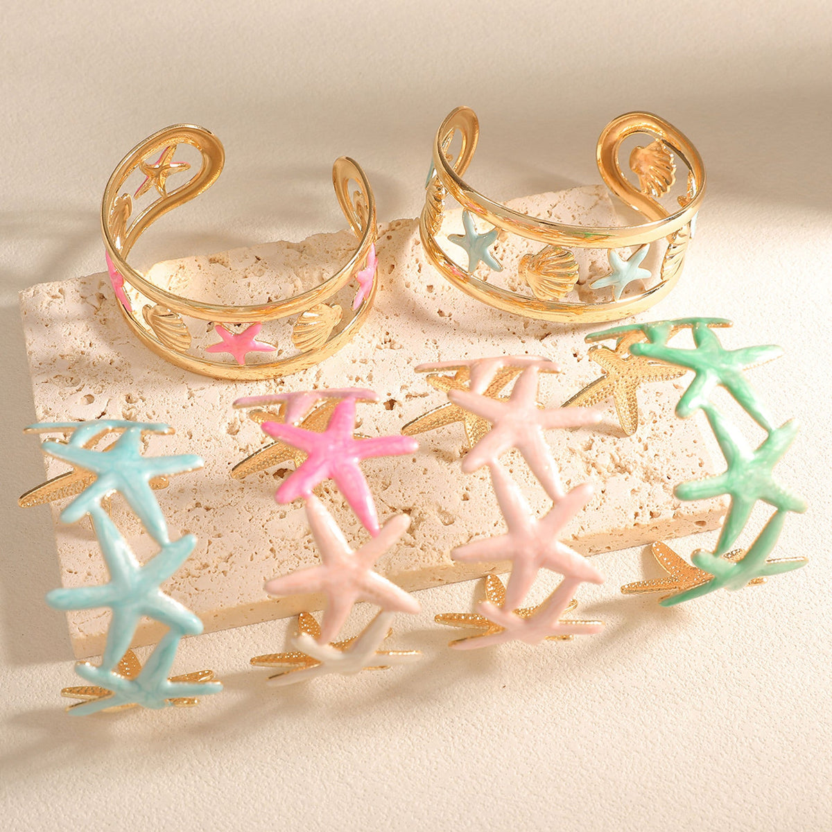 Ladies bracelet with intricate starfish design Symbol Fashion