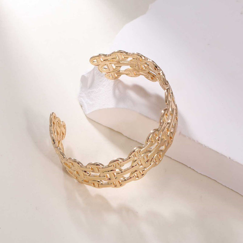 Women's Open Bangle in Modern Bamboo Design Symbol Fashion