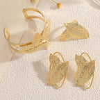 Women’s bracelet with elaborate leaf design Symbol Fashion
