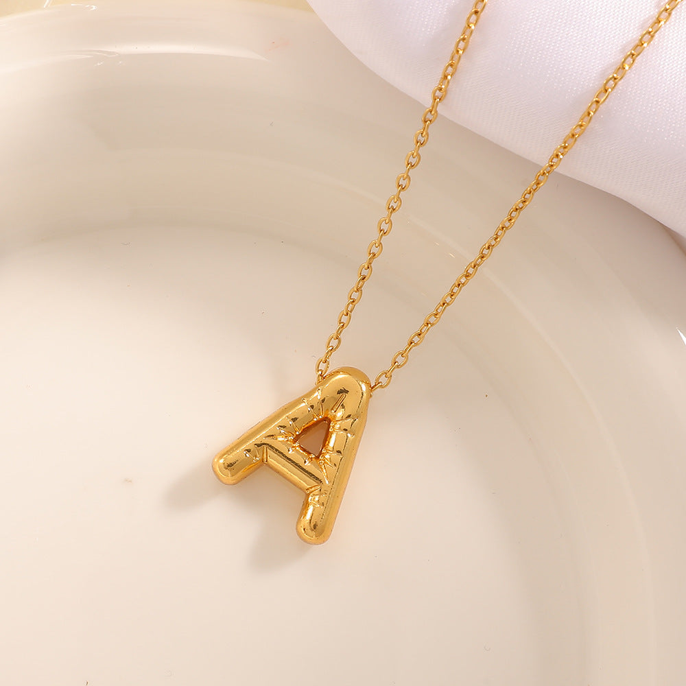 Women's necklace with curved letter pendant Symbol Fashion