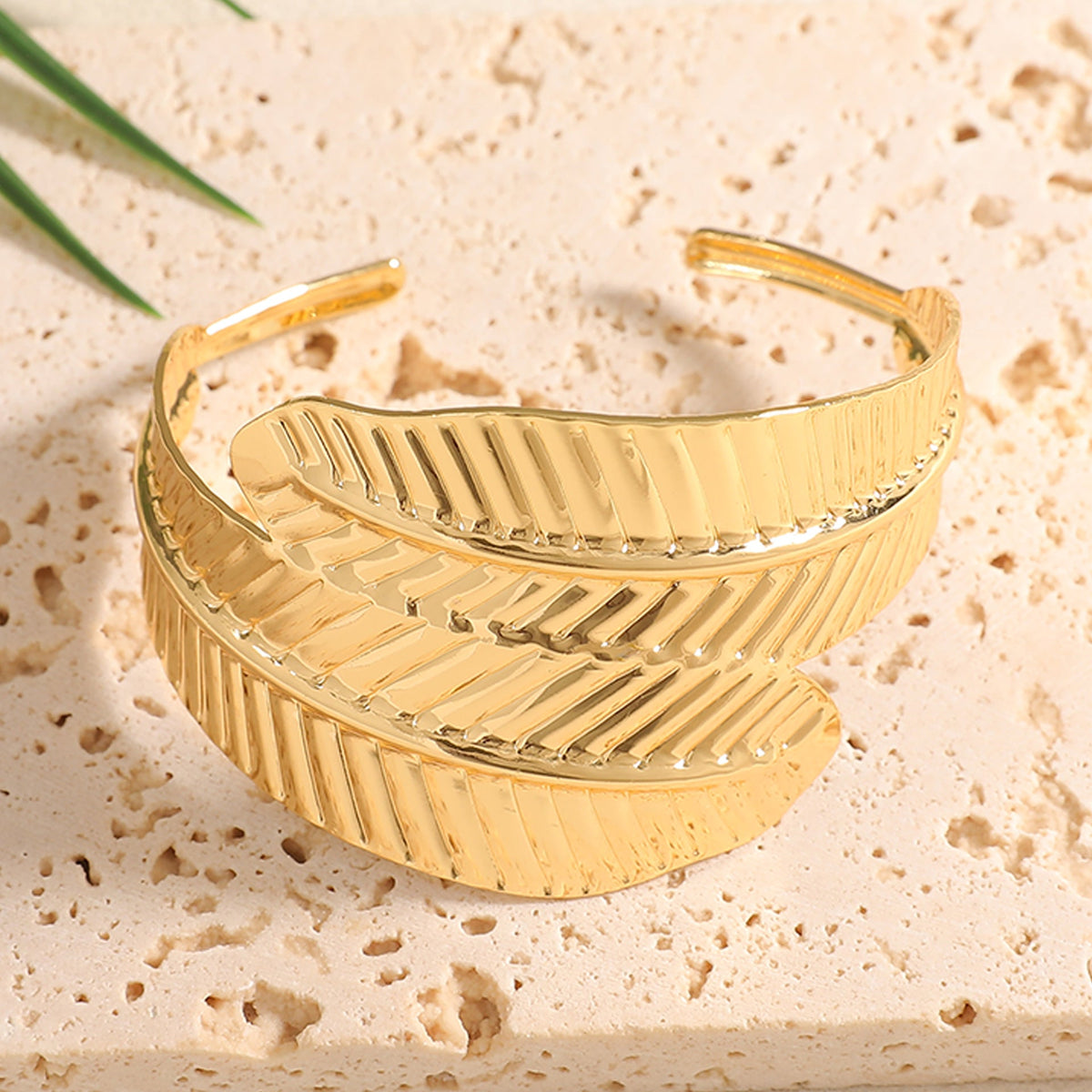 Ladies Open Bangle with Artistic Coral Pattern Symbol Fashion