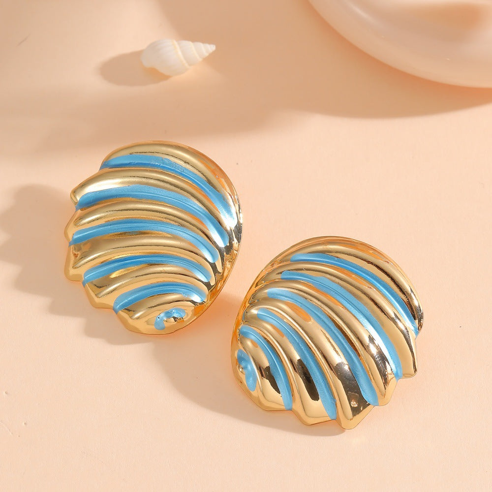 Women's ear clips in maritime shell design Symbol Fashion