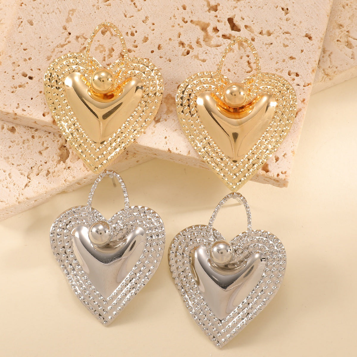 Ladies Heart-Shaped Earrings with Sparkling Zircon Decorations Symbol Fashion