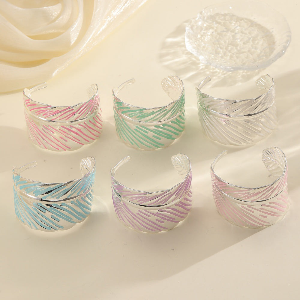 Ladies Open Cuff Bracelet in Tropical Leaf Design Symbol Fashion