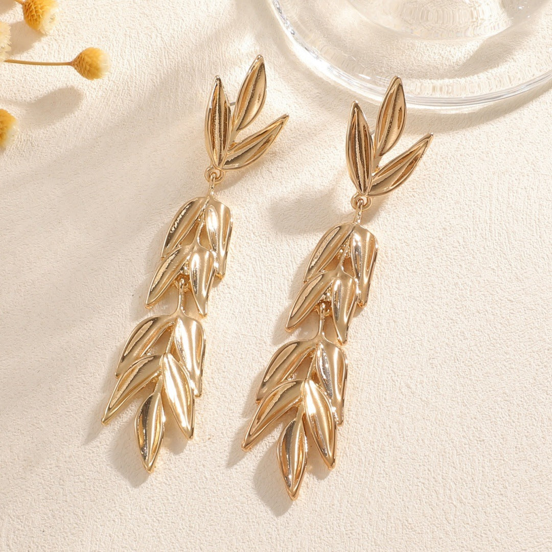 Women's Hanging Earrings with Elegant Leaf Design Symbol Fashion
