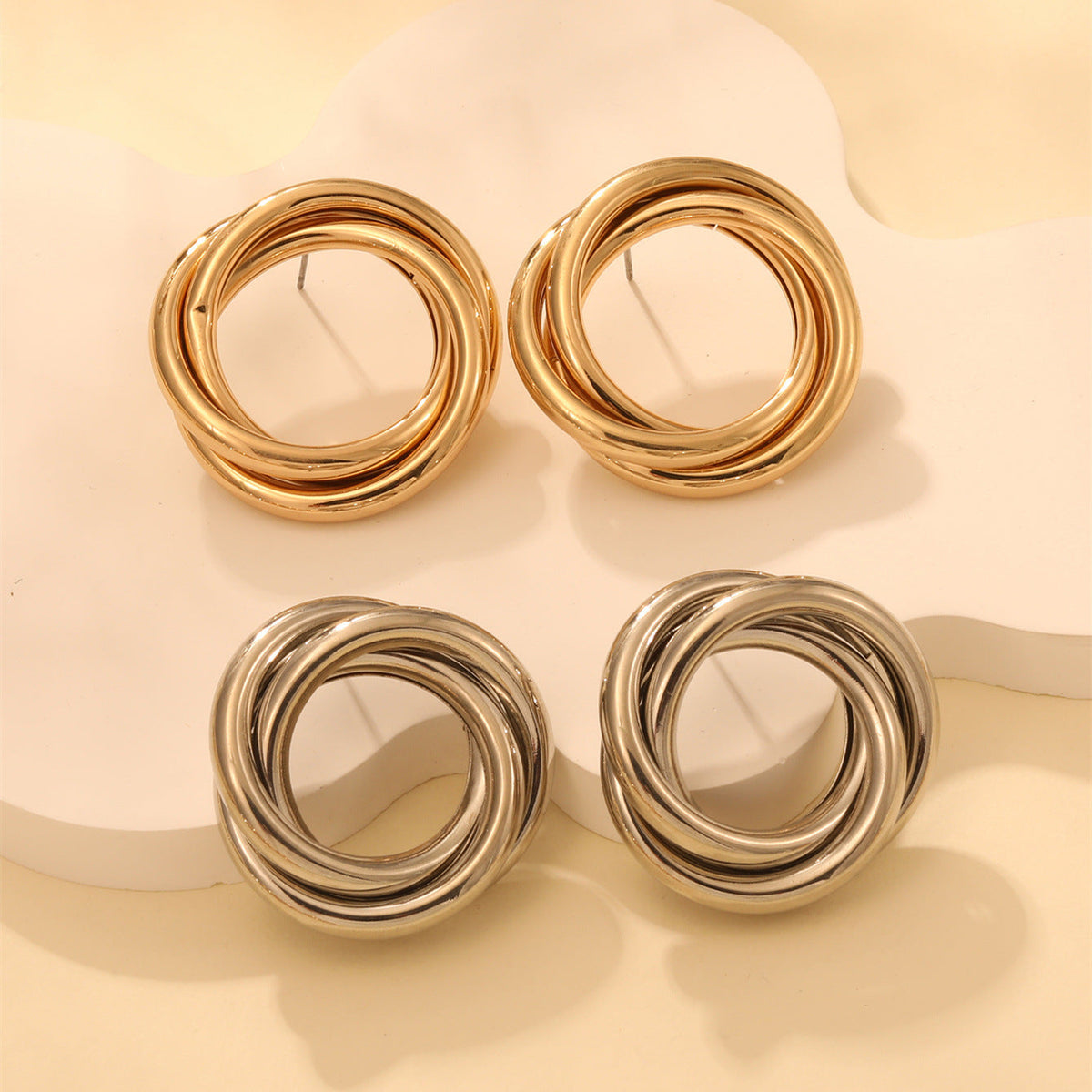 Women's Hanging Earrings with Elegant, Curved Ring Design Symbol Fashion