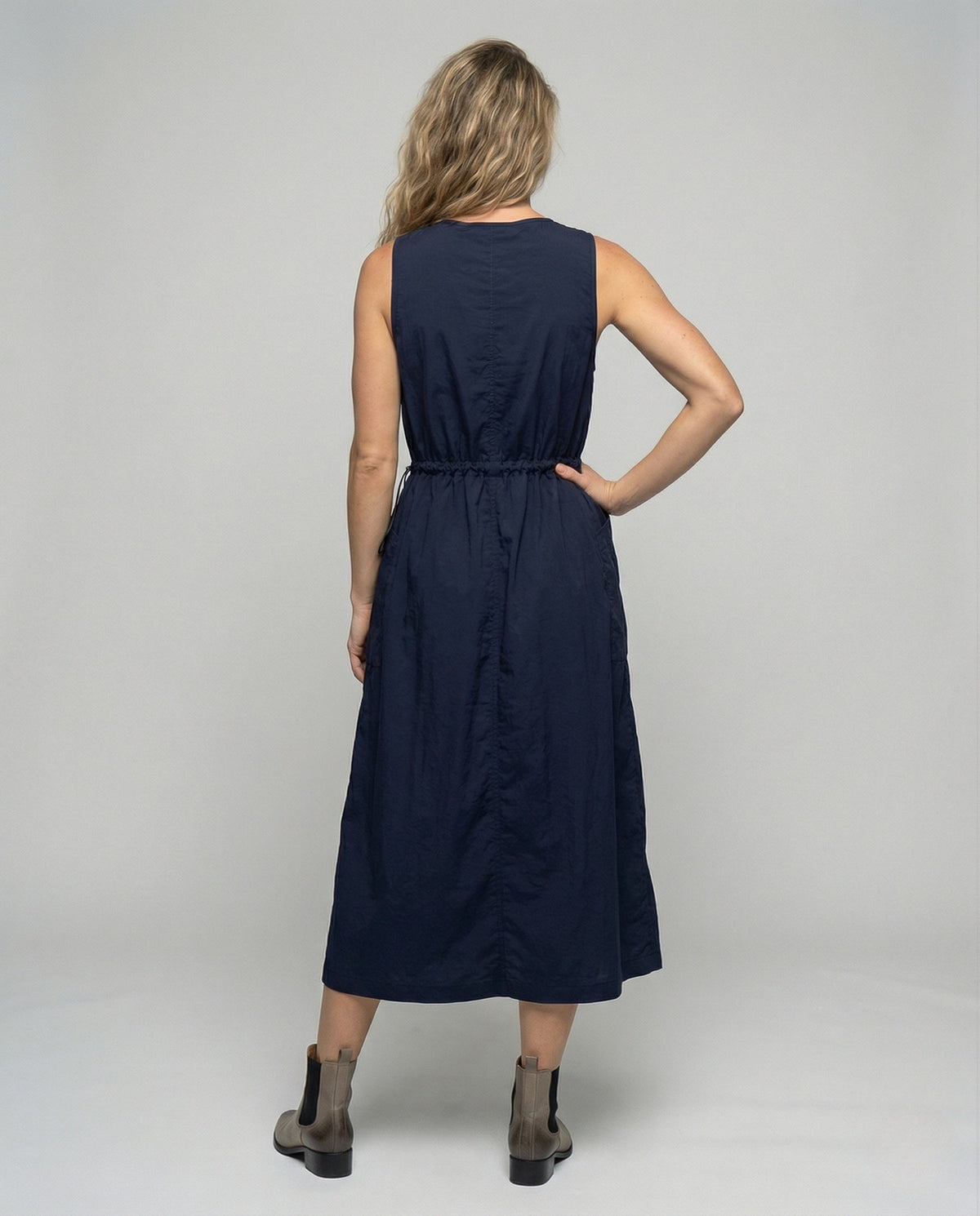 Product 15520722256202 - back_view