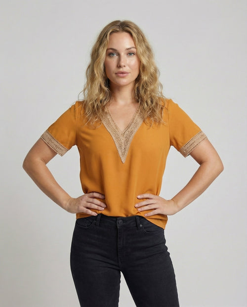 Product 15579320123722 - upper_body